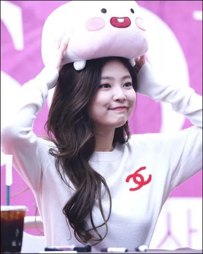 Avec qui a-t-elle collaboré ?