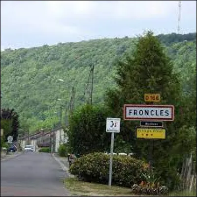 Nous sommes en Haute-Marne, à l'entrée de Froncles. Nous nous trouvons dans l'ex région ...