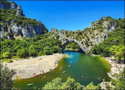 Quel est l'intrus parmi ces cours d'eau ?