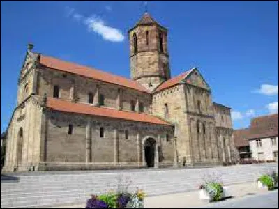 Dans quel département du Grand-Est faut-il se rendre pour découvrir l'église de Rosheim ?