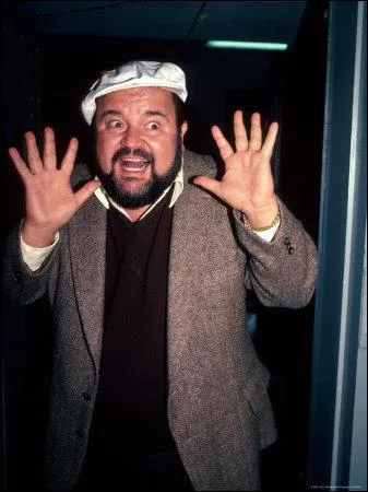 Auquel de ces dessin anim ne prte-il pas sa voix ?