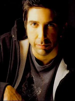 Il tient un petit rle de policier dans :