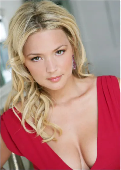 Virginie Efira, actrice est née en Belgique.