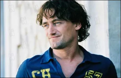 Dans quel film Jean-Paul Rouve dirige-t-il une colonie de vacances ?