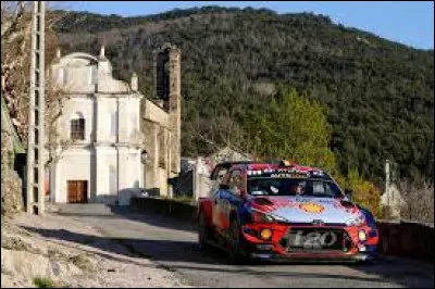 Le Tour de Corse est considéré comme l'un des plus beaux et plus durs rallyes au monde.
En quelle année est-il apparu ?