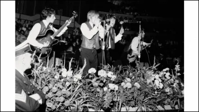 Ce groupe britannique de rock donne son premier concert le 12 juillet au club londonien le Marquee :