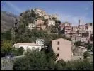 Je suis une ville de Corse possdant une citadelle surnomme 'Le nid d'aigle'.