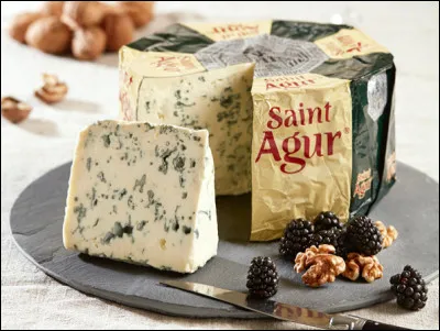 Le Saint Agur est produit en Auvergne.