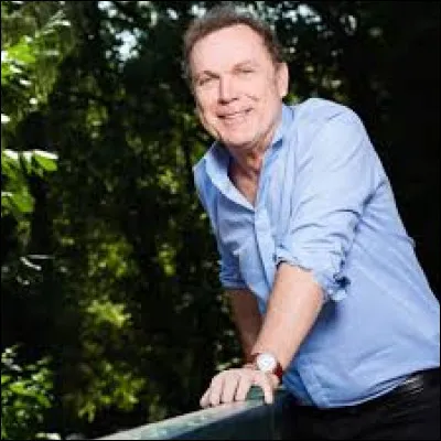 Télévision - Quel jeu télévisé associe-t-on à l'animateur Julien Lepers ?