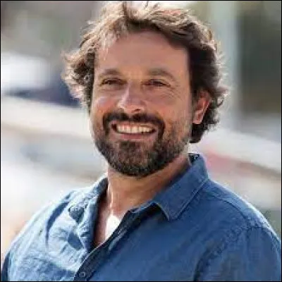 Humour - De quelle troupe d'humoristes l'acteur Bruno Salomone a-t-il fait partie dans les années 90 ?