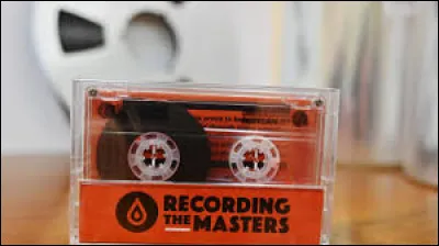 Quel groupe fran&ccedil;ais a chant&eacute; "Jardins d'enfants" en 1989 ?