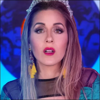 Comment sappelle cette femme ?