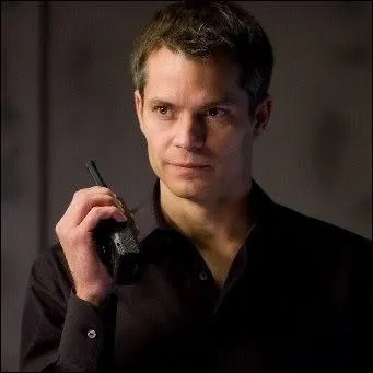 Qui va affronter Thomas Gabriel, le diabolique hacker qui veut anantir les USA ?