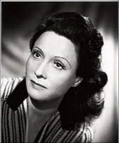 Cinéma : 
Dans quel film de 1938, peut-on entendre l'actrice Arletty prononcer cette réplique devenue culte : 
 ''Atmosphère ! Atmosphère ! Est-ce que j'ai une gueule d'atmosphère ? '' ?