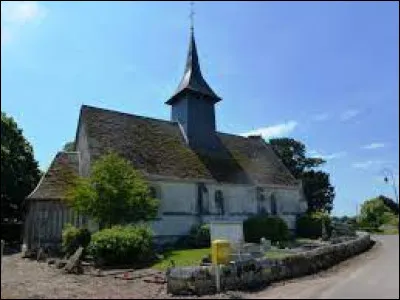 Vous avez sur cette image l'&eacute;glise Saint-Pierre, &agrave; Romilly-la-Puthenaye (avant l'incendie qui l'a ravag&eacute;e en avril 2021). Village de l'aire d'attraction d'&Eacute;vreux, il se situe dans le d&eacute;partement ...