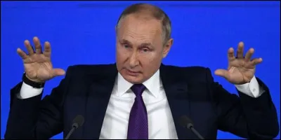 Qui choisit-il comme Premier ministre lors de sa première élection ?