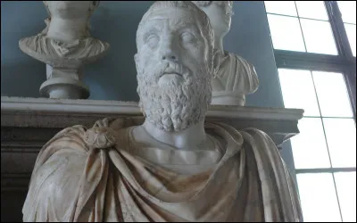 Quelles sont les dates de règne de Macrin ?