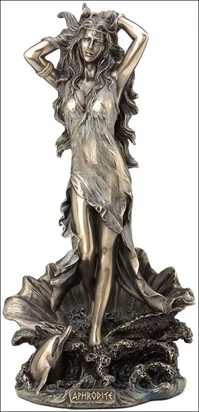 Quels sont les pouvoirs, attributs de la d&eacute;esse Aphrodite ?