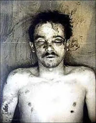 24 avril 1912, Louis Juin, n°2 de la sûreté, perquisitionne un domicile à Ivry-sur-Seine. En fouillant une chambre, il tombe sur Bonnot qui l'abat, mais le policier a le temps de tirer et de le blesser. Après trois jours de cavale, il est localisé, grâce à un pharmacien, dans un garage. Encerclé, il est finalement abattu après un siège de plusieurs heures.
Cela se passa dans quelle commune ?