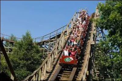 Mise en situation : Tu arrives dans le parc. Tu t'es dit que tu avais envie de commencer par ton attraction préférée. Tu te rends jusqu'à la file d'attente, quand tu vois le panneau ''attraction fermée'' ! Comment réagis-tu ?