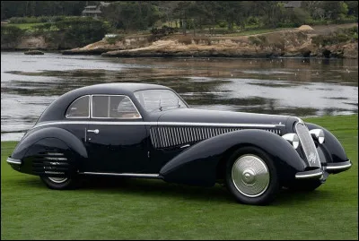 Personnellement, ce grand coupé italien est une des plus belles autos que je connaisse. Et pour ne rien gâcher, cette gracile Juliette était aussi l'une des meilleures sportives de son époque. Comment s'appelle-t-elle ?