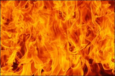 Quel rappeur a sorti un album "Feu" il y a quelques années ?