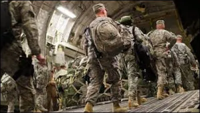 Quel pays ne fait pas partie de "l'axe du mal" expression utilisée par l'administration de Bush lors de la guerre d'irak ?