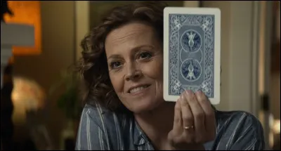 Dans quel film Sigourney Weaver joue-t-elle Dana Barrett ?