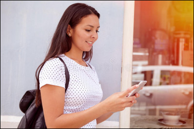 -Ok. Vi1 stp ! 
Que Clémentine demande-t-elle à son amie ?