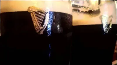 N'en déplaise à certains, cette cité peut senorgueillir d'avoir été la 1è, en 1811, à ... (Trouvez la suite !)