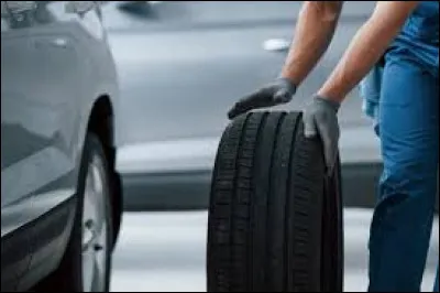 Langue française : Complétez la phrase suivante : "Il faut que je change les pneus ... de ma voiture".
