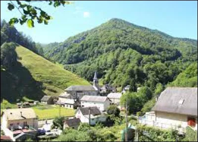 Petit village Bigourdan de 83 habitants, Ferrières se situe en région ...