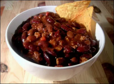 Le chili con carne > Un peu moins exotique que le Chili ou le Mexique, ce plat nous vient directement de/du ...