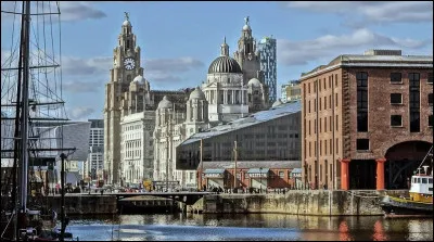 Où se situe Liverpool ?