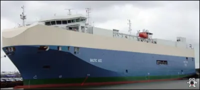 2012, le "Baltic Ace", mer du Nord > Ce fier bateau tout neuf n'aura pas fait longues eaux, ni en Baltique, ni en mer du Nord : À cause [...de quoi ?], il a sombré totalement en ... !