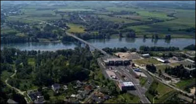 Encore en Europe, le cours de la Drave matérialise la frontière de la Croatie avec ...