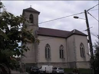 Nous sommes maintenant en Bourgogne-Franche-Comté, devant l'église luthérienne d'Autechaux. Village de l'arrondissement de Besançon, il se situe dans le département ...