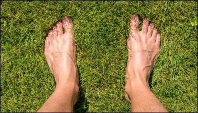 Aux pieds, tu as plutôt tendance à mettre