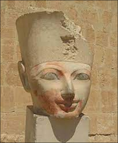 Hatchepsout (-1508/-1457 environ) : Qui épousera-t-elle, ce qui la fera devenir reine d'Égypte ?