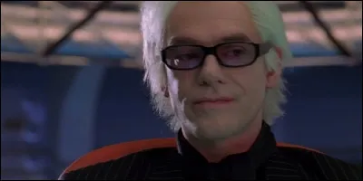 Comment s'appelle l'agence que dirige Mason Eckhart ?