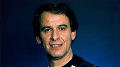 Complétez le titre de cette chanson : "Le chiffon...