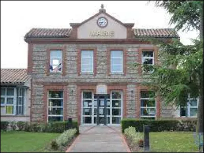 Je vous emmène en Occitanie, à Flourens. Ville de la métropole Toulousaine, elle se situe dans le département ...
