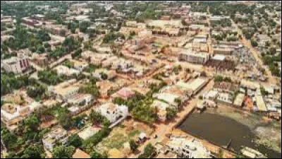 Comment appelle-t-on les habitants de la capitale du Mali, Bamako ?
