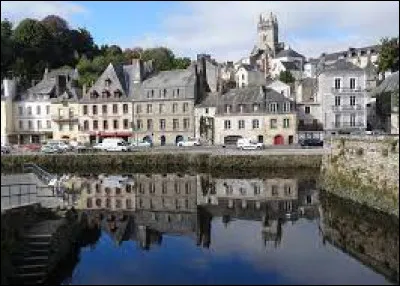 Les habitants de Quimperl&eacute; (Finist&egrave;re) sont des ...