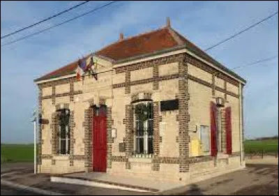 Petit village du Grand-Est de 56 habitants, dans la métropole de Troyes, Villy-le-Bois se situe dans le département ...