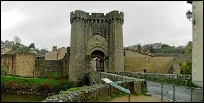 Jean-François est un habitant de Parthenay (Deux-Sèvres). Il porte donc le gentilé ...