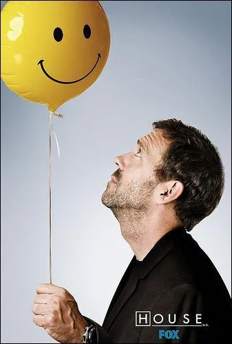 Comment s'appelle l'hpital o travail House et son quipe ?