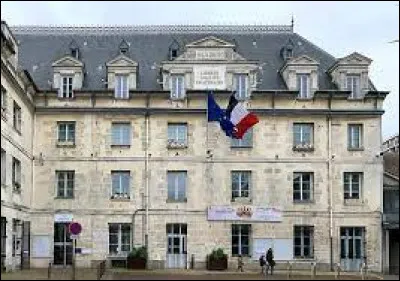 Les habitants de Villejuif (Val-de-Marne) sont des ...