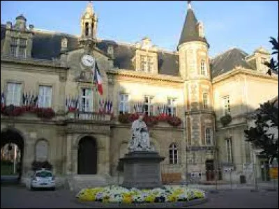 À Melun (Seine-et-Marne), les habitants portent le gentilé ...