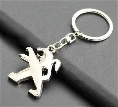 Clé : à quelle firme appartient ce porte-clé ?